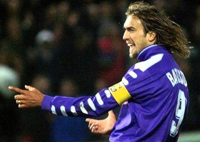  伊萨克帽子戏法纽卡大胜伯恩利